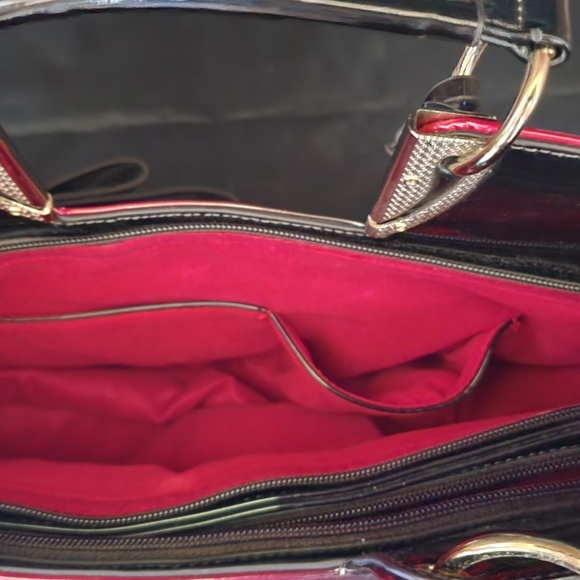 Amy & Joey Handbag - Picture 5 of 9